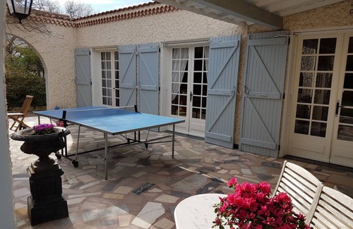 Castelmaurou Maison | Au calme 10 kms Toulouse villa sur p'tit parc+ piscine h-sol 8x5