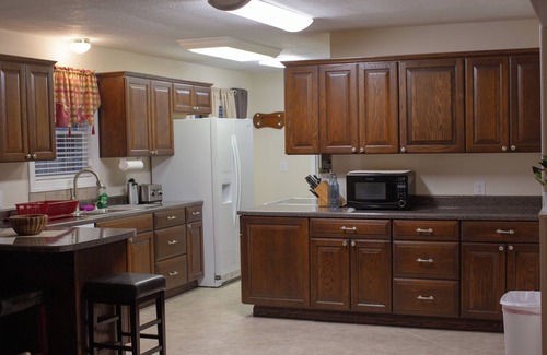 Macon Maison | Quiet 2-bedroom home in the back streets of Macon