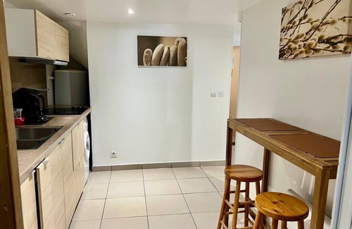 Epinay-sur-Seine Appartement | Quiet 2-room apartment near Paris, independent entrance