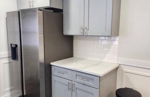 Calumet Heights Maison | Quiet 3-bedroom house in amazing Chicago with WiFi & AC. Near Everything!!