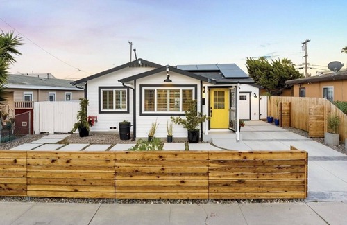 Normal Heights Maison | Quiet 3BR Home w/ Heated Pool near Balboa & Zoo