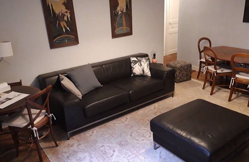 Arsenal Appartement | Quiet and Authentic Corner of the Marais