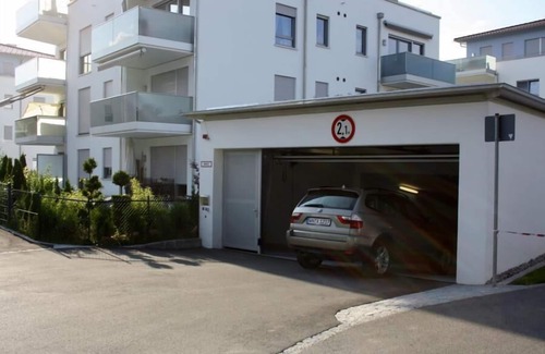 Fuessen Appartement | Appartement calme et lumineux avec grand jardin et garage souterrain