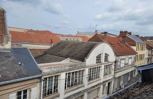 Centre Ville Appartement | Duplex Calme et Confortable, Centre Ville, Compiègne