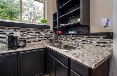 West Hyattsville Appartement | Quiet and Cozy - Comfortable Home in Takoma Park!.