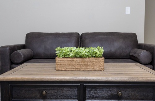 Barboursville Maison | Quiet and cozy new townhome minutes from the mall exit.