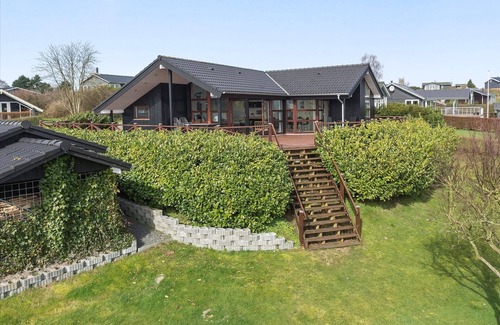 Hejlsminde Strand Maison | Situation calme et idyllique avec une vue panoramique sur la mer