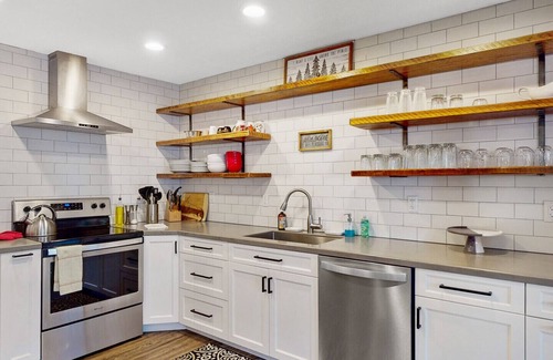 Oakridge Maison | Quiet and relaxing 5 room family house with sauna