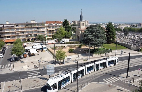 Bron Appartement | Appartement quartier calme proche commodités