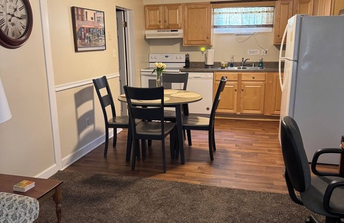 Sykesville Appartement | Appartement calme dans la plus petite ville d'Amérique!
