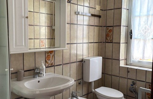 Colle D'orano Appartement | Quiet apartment in front of Corsica