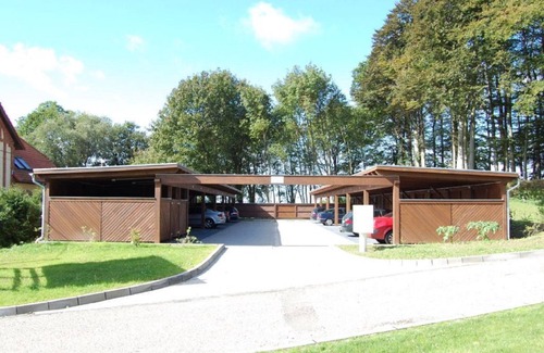 Hohen Niendorf Copropriété | Appartement calme dans le château avec parc sur la mer Baltique entre Kühlungsborn et Rerik