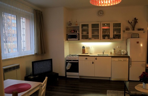 Prague 4 Appartement | APPARTEMENT CALME SUR PANKRAC, à 10 min de la vieille ville