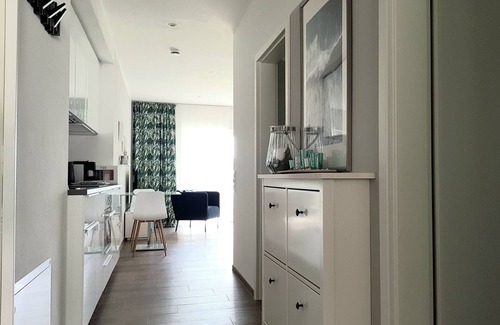 Wasserburg am Inn Appartement | Quiet apartment with terrace for 2 pers. Lake view, direct lake access