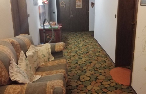 Schafhof Maison | Sous-sol calme appartement cour sauna mini salle de gym et baby-foot
