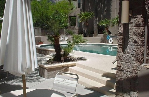 Tucson Copropriété | Calme, joliment meublée, 2BR / 2BA Condo Ventana Canyon