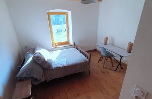 Neydens Lit Et Petit-Déjeuner | Pause tranquille Chambre spacieuse à louer à Neydens, près de Genève