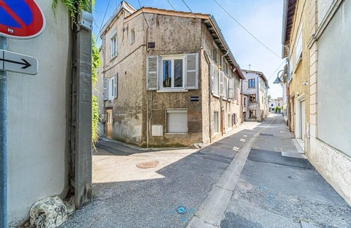 Sainte-Foy-les-Lyon Appartement | Studio Calme & Confortable | Proche Lyon | Sainte-Foy-lès-Lyon