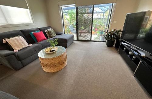 Point Cook Maison | Quiet Comfort for Relaxing Stays