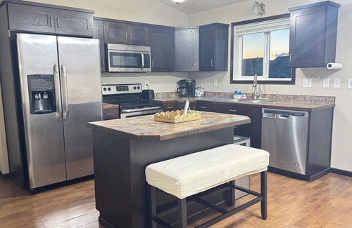 Moorhead Maison | Quiet Comfort · Spacious Home with Hot Tub & Cozy Vibes