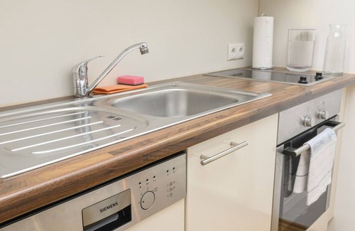 Hutteldorf Appartement | Quiet & Comfortable Studio Apartment in Vienna
