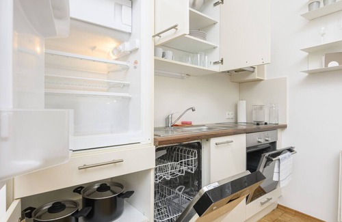 Hutteldorf Appartement | Quiet & Comfortable Studio Apartment in Vienna