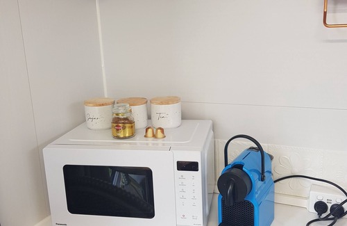 Caboolture Maison | QUIET COMFY PRIVATE TINY HOME