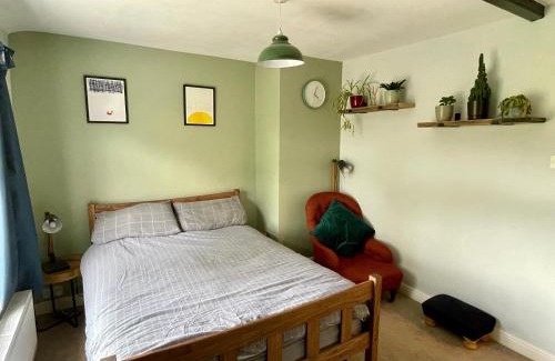 Coltishall Appartement | Quiet & Cosy 2-Bedroom Cottage in Coltishall