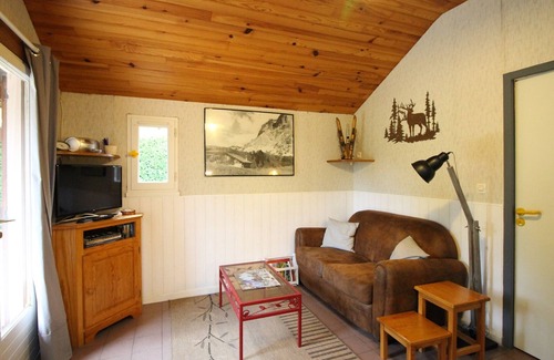 Murat-le-Quaire Maison | Pavillon calme avec jardin clos, animaux admis, parking, à 2 km du centre de La Bourboule