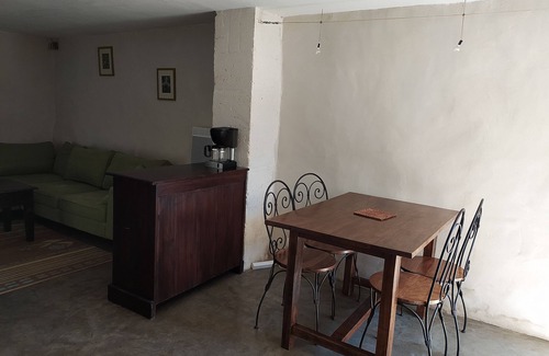 Saint-Just Cottage | Gite calme avec jardin, piscine, vue sur campagne environnante, en Périgord vert