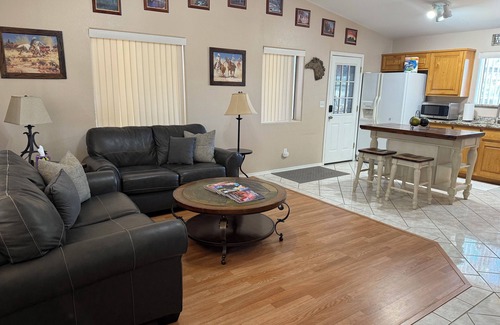 Anthem Maison | Quiet Country Casita on Horse Property in Desert Hills.