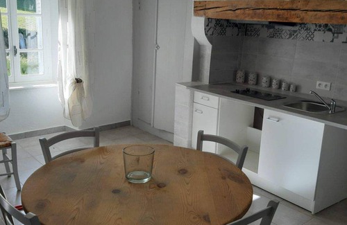 Sembadel Maison | Quiet country house on the edge of the forest haven of peace