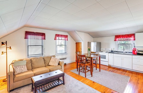 Hudson Appartement | Quiet Country Living: Farmhouse Apt Near Hudson!