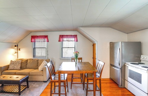 Hudson Appartement | Quiet Country Living: Farmhouse Apt Near Hudson!