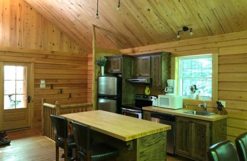 Val-des-Lacs Chalet De Ski | Quiet, cozy and comfortable chalet