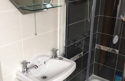 Adare Appartement | Retraite tranquille et confortable à Irish Coutryside