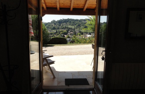 Sarlat-la-Caneda Appartement | Calme, voie sans issue, à 10 minutes à pied du centre ville, en rez de chaussée