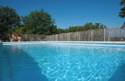 Sarrazac Maison | Quiet family home with secure swimming pool