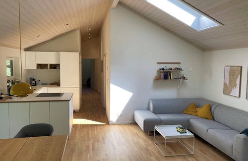Schonberg Maison | Quiet forest house by a small bathing lake