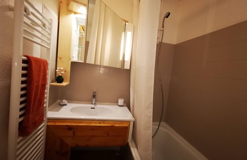 Blagnac Appartement | Appartement calme et chaleureux - Parking privé - Proche tramway et aéroport