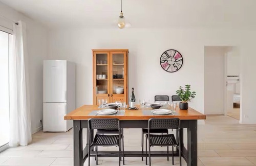 Brem Sur Mer Maison | Logement avec jardin au calme à quelques minutes du centre ville et des plages.