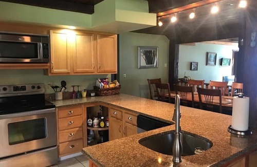 Niverville Cottage | Calme Get Away sur le lac! Kayaks et équipements de pêche fournis