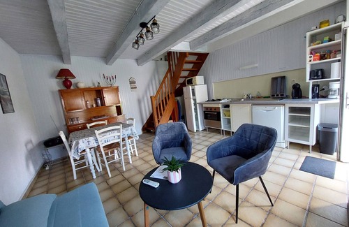 Tregunc Maison | Gîte calme dans ancien corps de ferme, à 10 minutes des plages à pied
