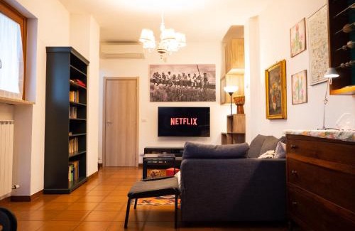 Trezzano sul Naviglio Maison | Quiet groundfloor garden apartment close to Milan - SMART WORKING, RELAX, BARBECUE, NETFLIX