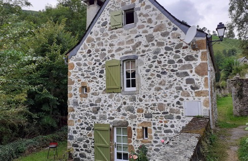 Osse-en-Aspe Maison | Maison au calme