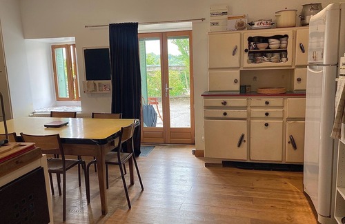 Villejesus Maison | - Maison au calme à la campagne, piscine privée 50m² et Potager