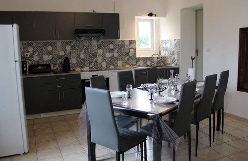 Oradour-Fanais Cottage | Maison au calme avec grand jardin et tout confort en Charente Limousine