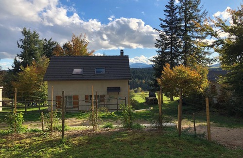Le Chambon-sur-Lignon Maison | QUIET LITTLE HOUSE WITH MAGNIFICENT VIEW!