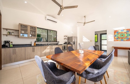 Canafistula Maison | This house is a 3 bedroom(s), 3.5 bathrooms, located in Villareal, Guanacaste.