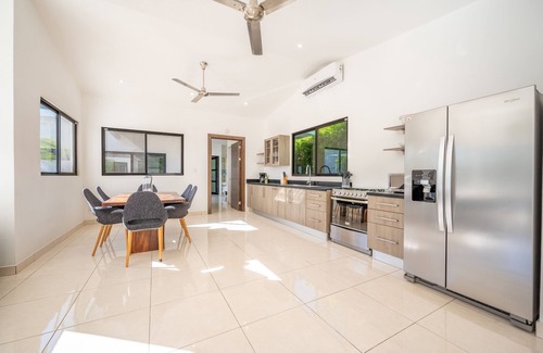 Canafistula Maison | This house is a 3 bedroom(s), 3.5 bathrooms, located in Villareal, Guanacaste.